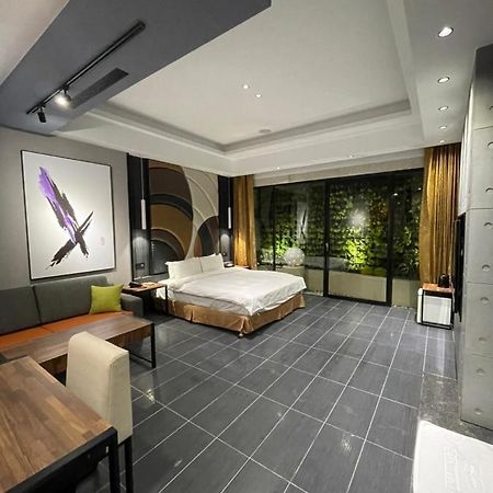 Minimalist Fashion Motel Таоуан Екстериор снимка