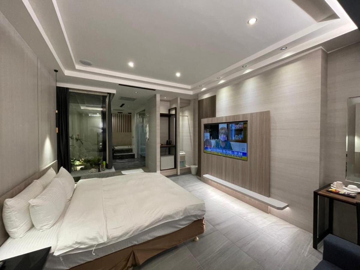Minimalist Fashion Motel Таоуан Екстериор снимка