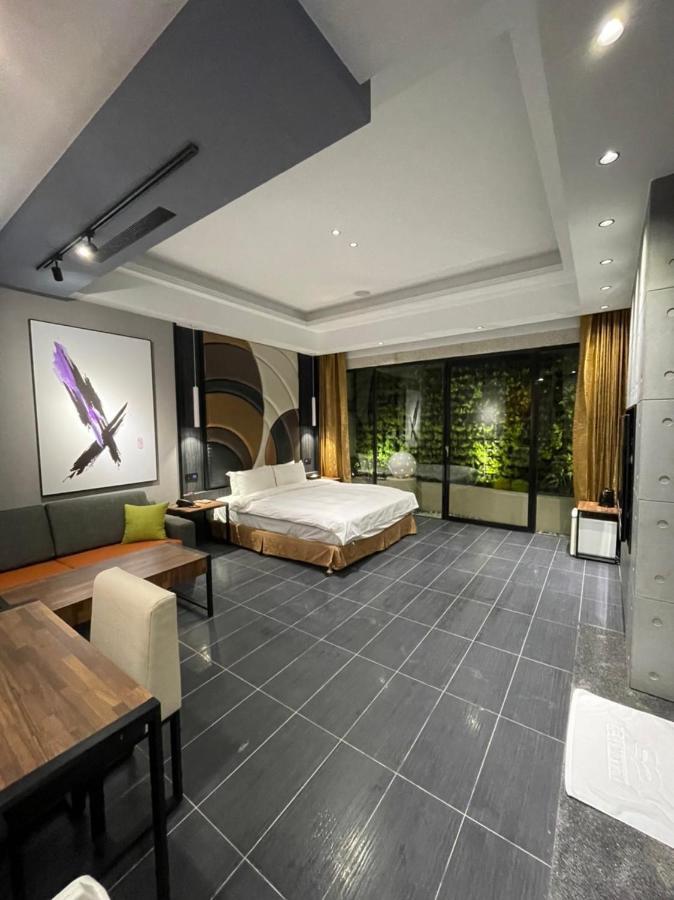 Minimalist Fashion Motel Таоуан Екстериор снимка