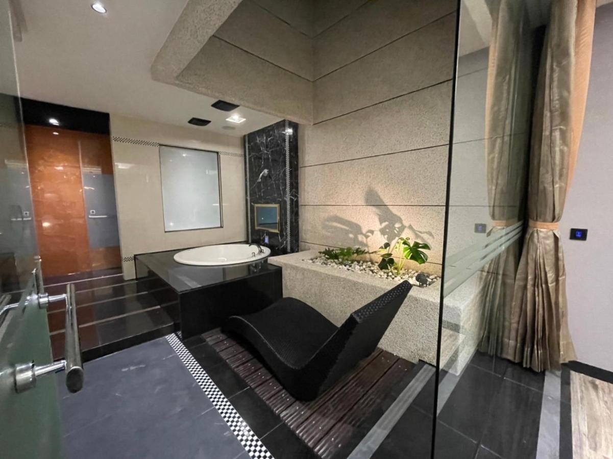 Minimalist Fashion Motel Таоуан Екстериор снимка