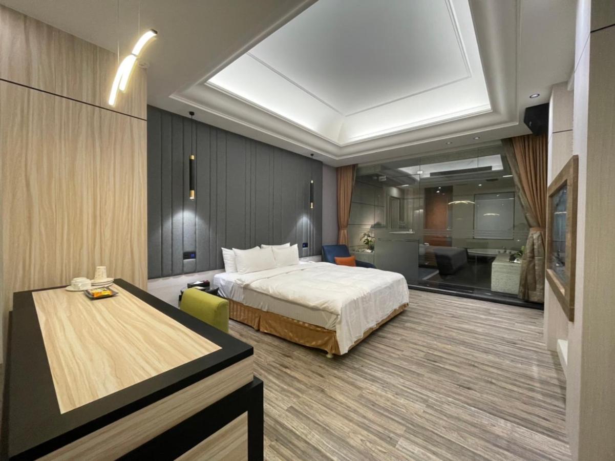 Minimalist Fashion Motel Таоуан Екстериор снимка