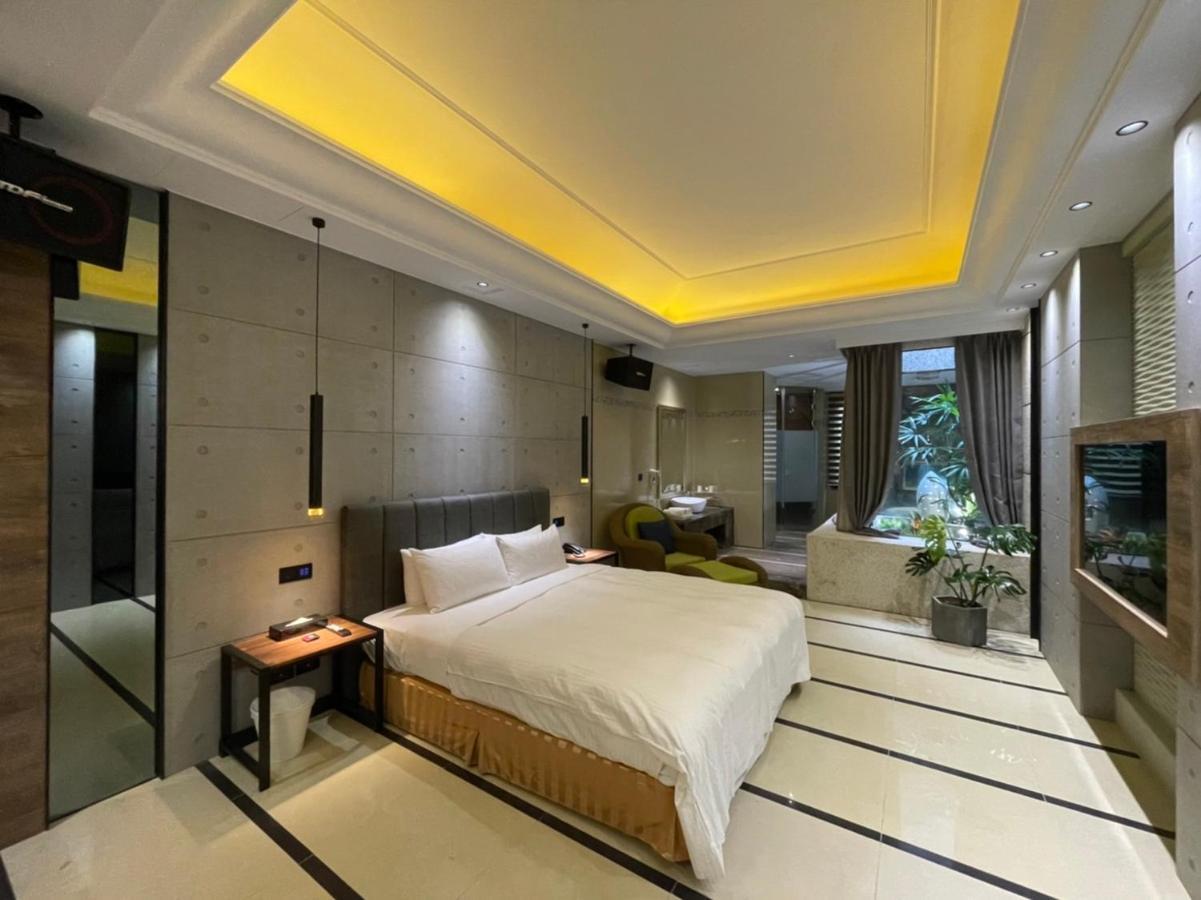 Minimalist Fashion Motel Таоуан Екстериор снимка