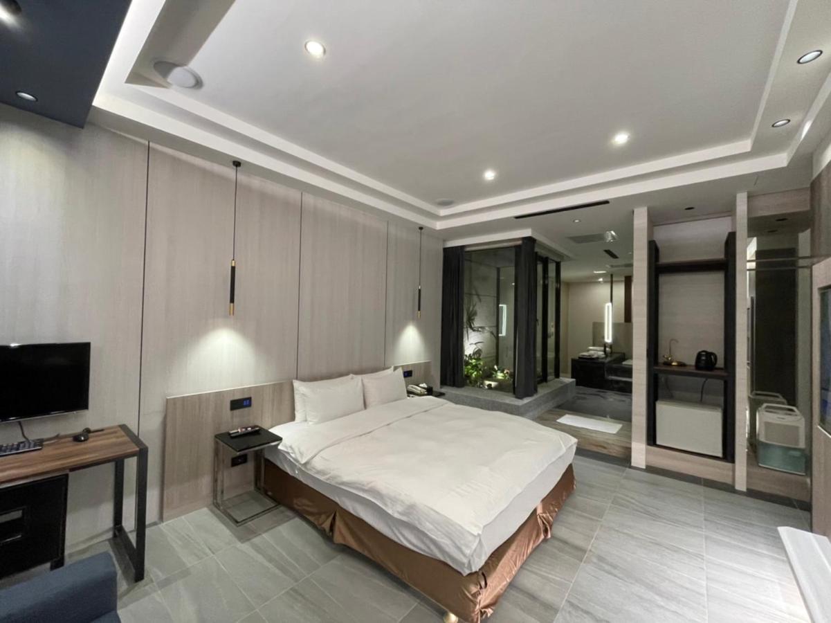 Minimalist Fashion Motel Таоуан Екстериор снимка