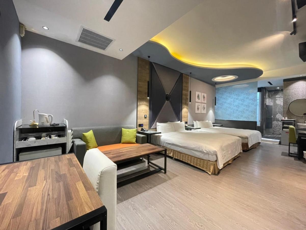 Minimalist Fashion Motel Таоуан Екстериор снимка