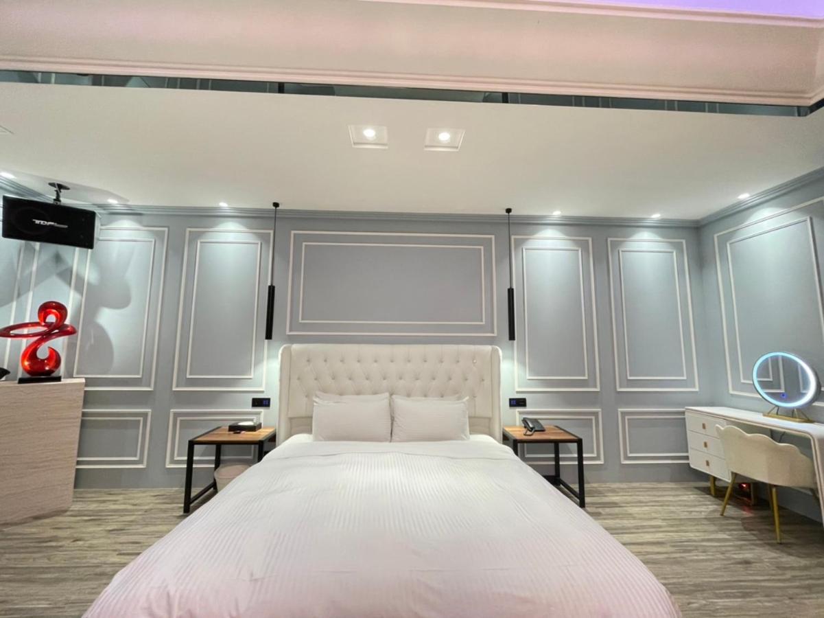 Minimalist Fashion Motel Таоуан Екстериор снимка
